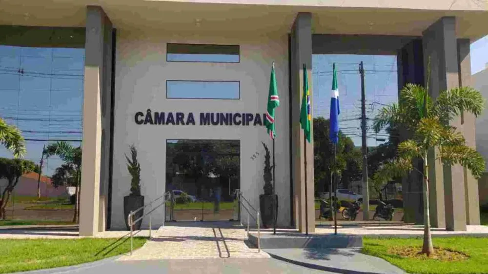 Comissionado denuncia vereador por rachadinha após negar divisão e ser exonerado