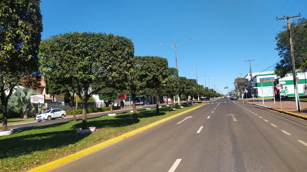 São Gabriel do Oeste terá máxima de 28°C nesta segunda; frente fria muda o tempo em MS