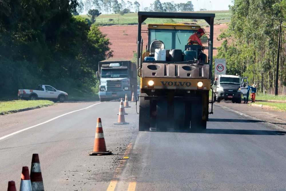 Vai pegar a BR-163? Confira os pontos de pare-e-siga nesta segunda-feira