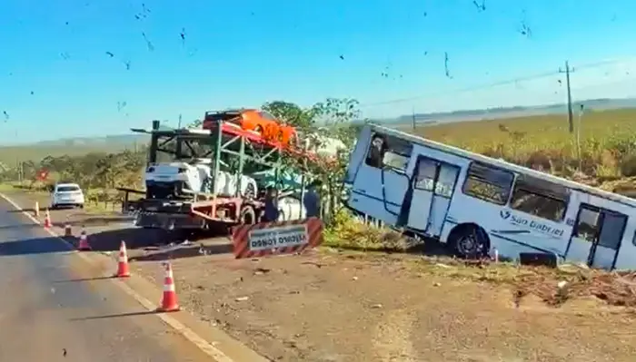 São Gabriel do Oeste: Acesso ao Polo Industrial Sul acumula histórico de acidentes e reacende a preocupação por segurança após colisão com ônibus