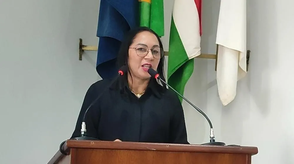 Vereadora Vanilda do Kid apresenta pedidos para melhorias em bairros de Rio Verde