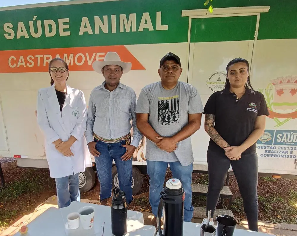 Vereador Tom Castro Representa a Câmara em Visita ao Castra Móvel