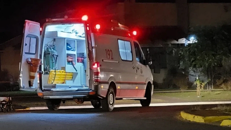 Homem sofre evisceração após ser atingido por facada ao tentar conter esposa em São Gabriel do Oeste