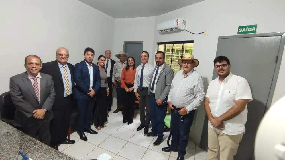 Secretaria de Cultura e Câmara Municipal Discutem Preparativos para o Primeiro Matinê de Rio Verde