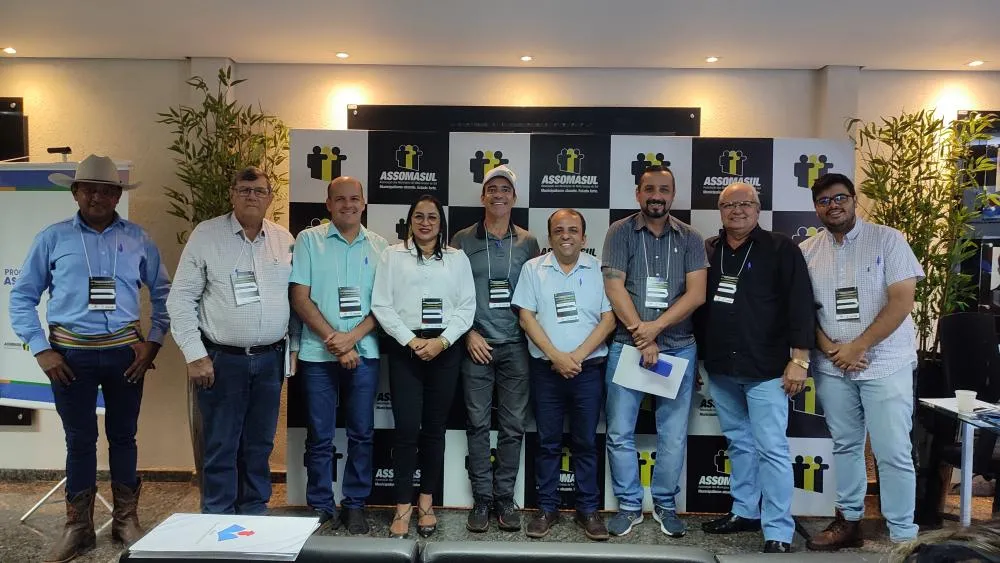 Vereadores de Rio Verde participam de congresso na Assomasul
