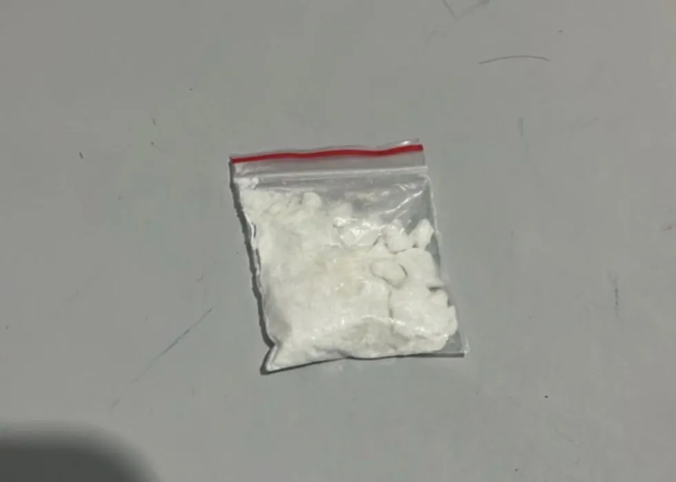 Homem é preso por tráfico de drogas em Figueirão após receber encomenda de cocaína