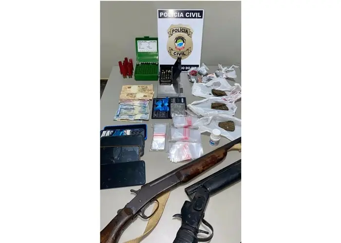 Operação Conjunta em São Gabriel do Oeste resulta em três prisões por tráfico de drogas e posse irregular de armas de fogo