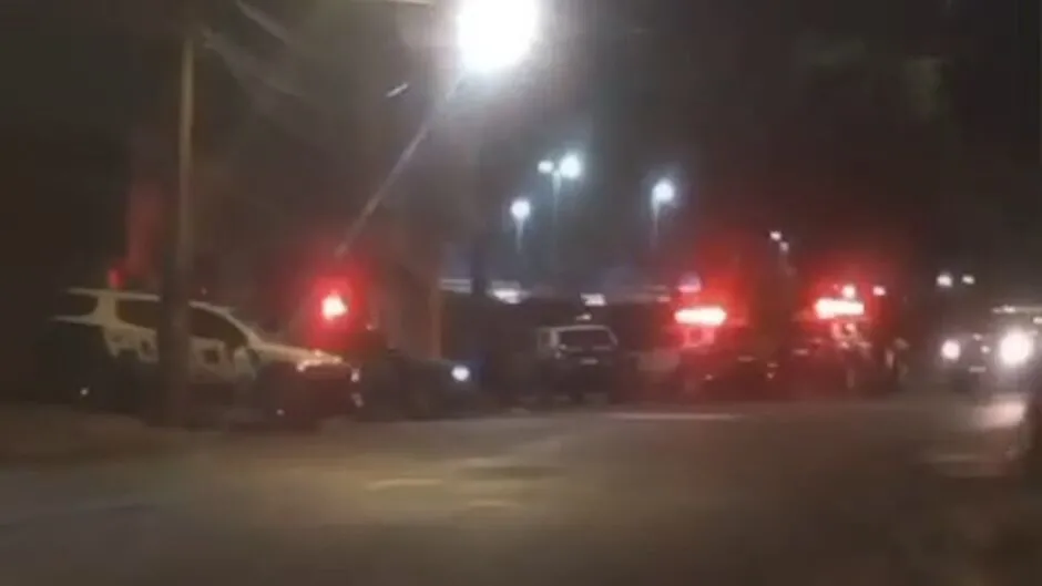 Armado, ladrão invade casa de policial militar e morre no Aero Rancho