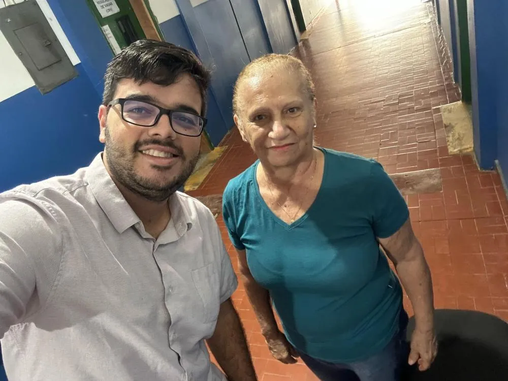 Vereador Yhgor Chagas Fiscaliza Atendimento no CRV Durante a Madrugada