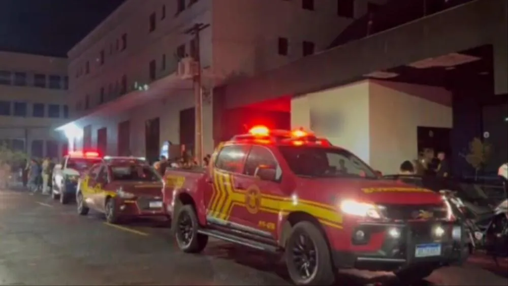 Casa noturna sem alvará é fechada após denúncia por uso de fogos de artifício