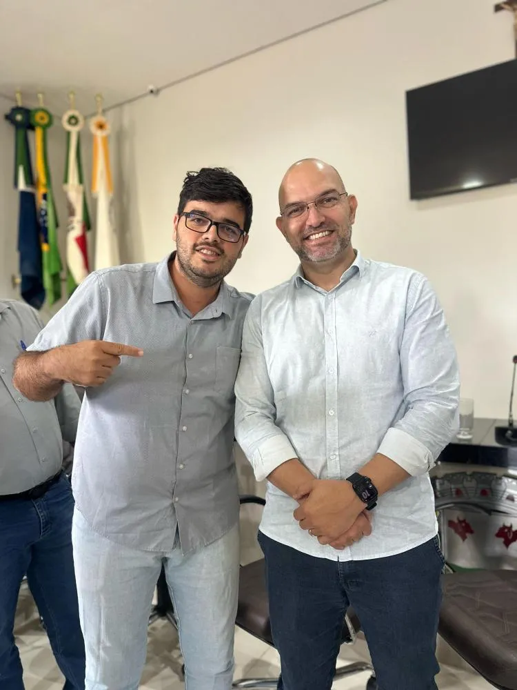 Yhgor Chagas recebe Secretário Estadual de Educação e reforça demandas por melhorias e novos cursos em Rio Verde