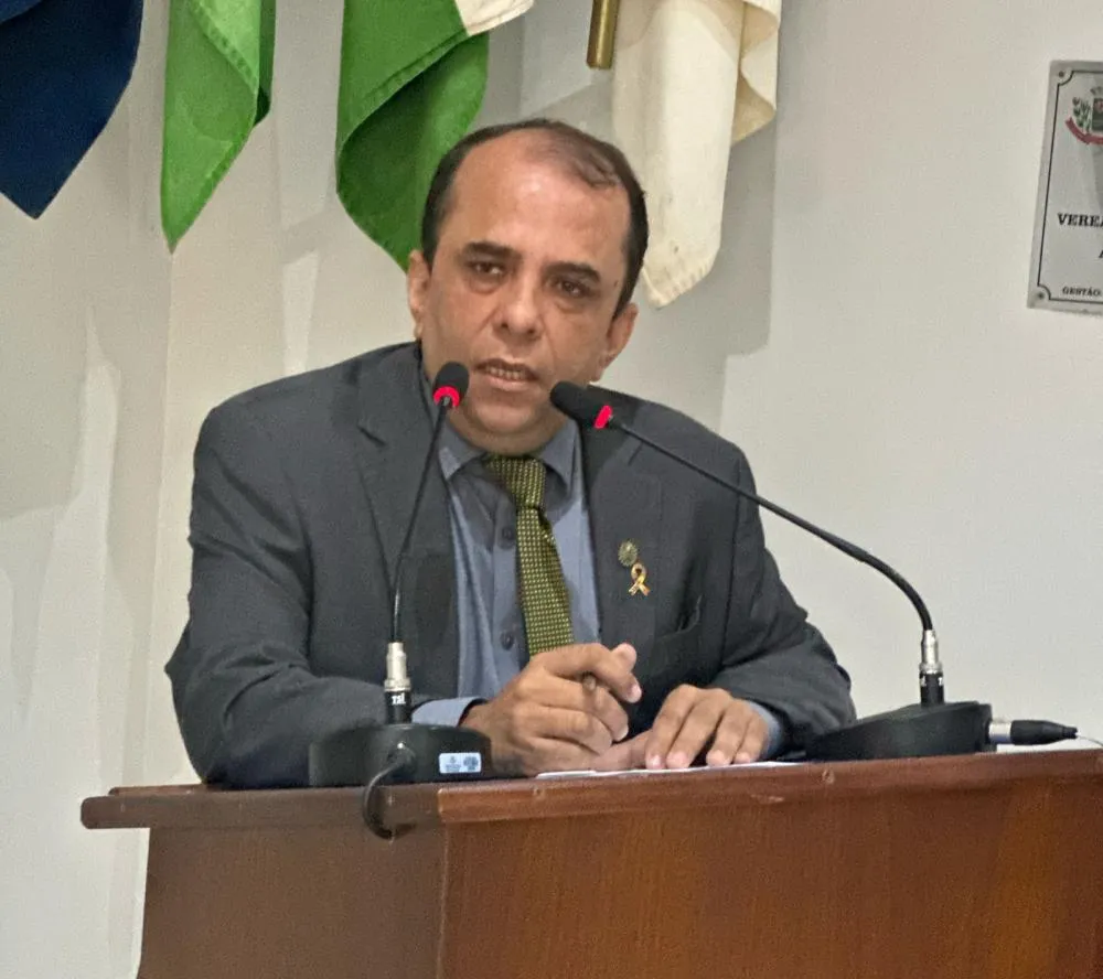 Vereador Robinho Apresenta Solicitações Importantes na Sessão de 15 de Abril