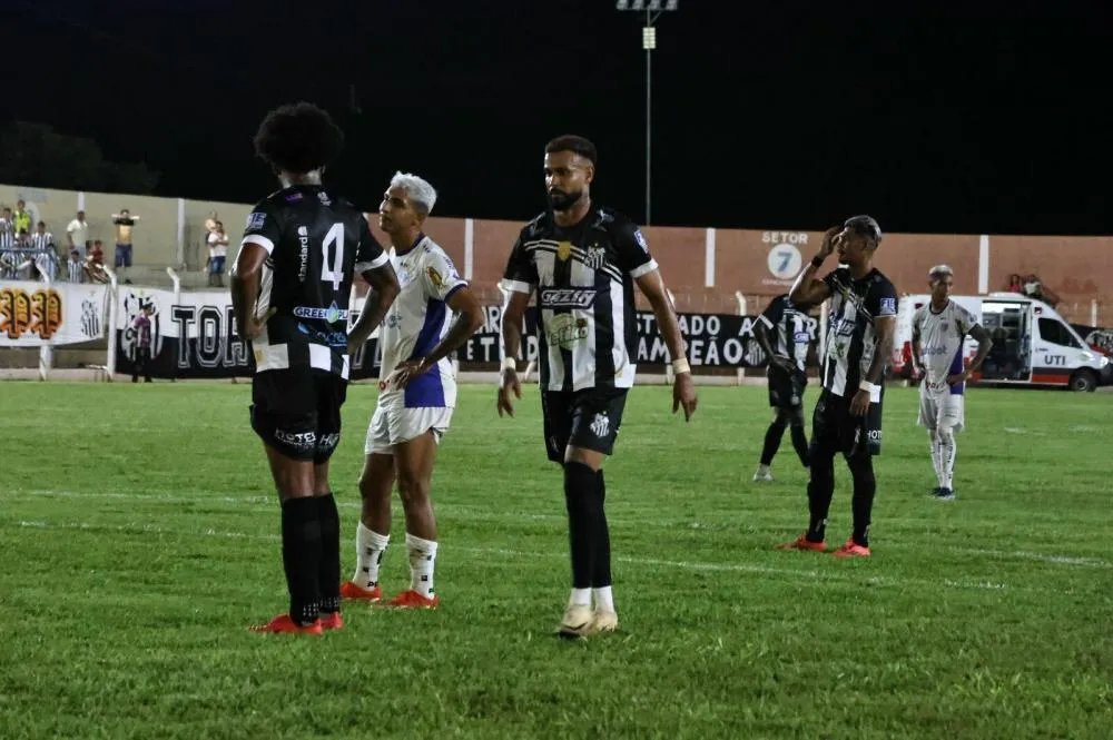 Operário e Uberlândia se enfrentam em situações parecidas no Brasileirão Série D